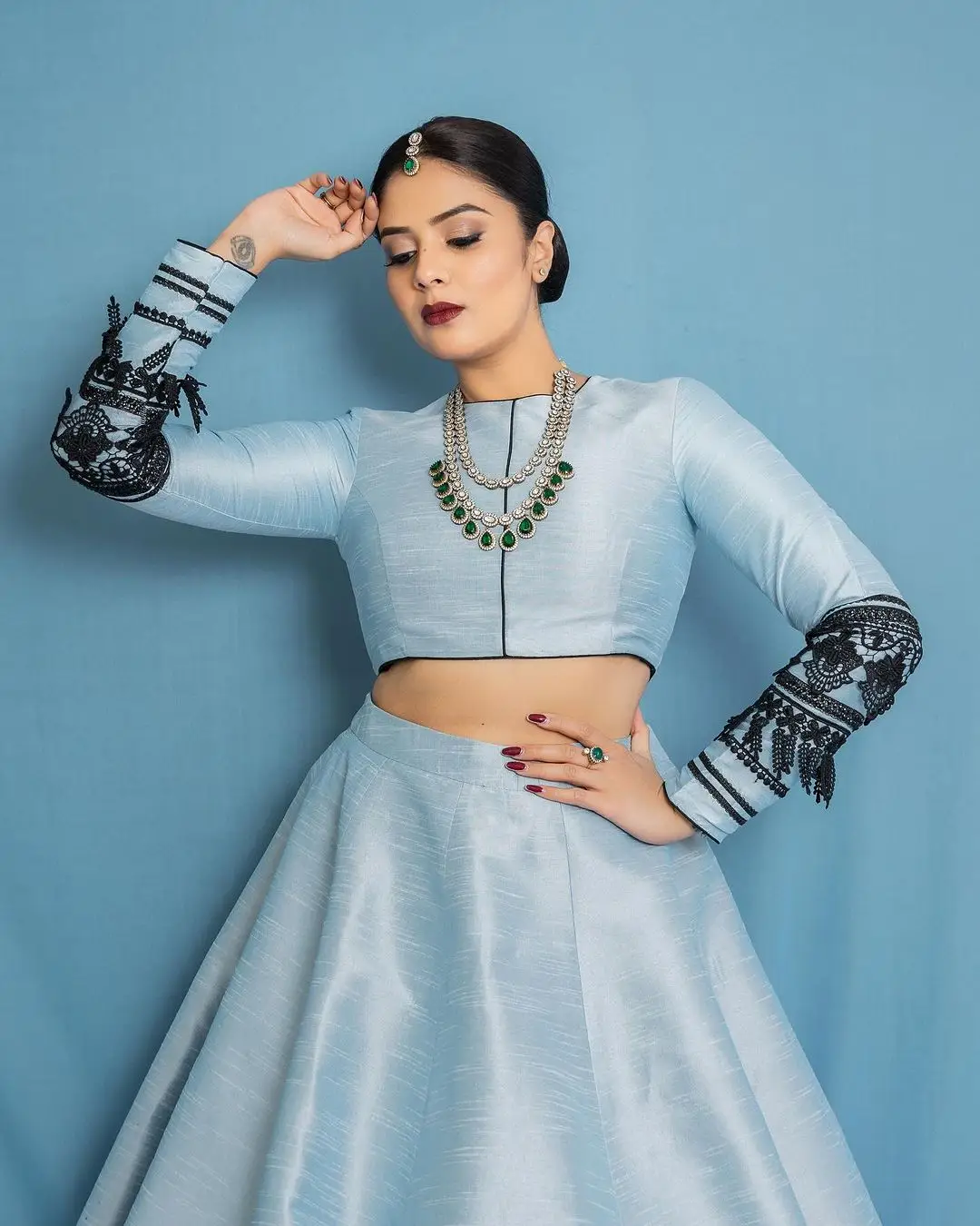 Maa TV Actress Sreemukhi in Green Lehenga Blue Choli